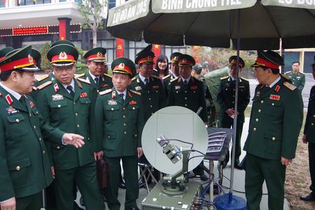 Đại tướng Ngô Xuân Lịch, Bộ trưởng Bộ Quốc phòng thăm, kiểm tra Lữ đoàn 205, tháng 02/2017