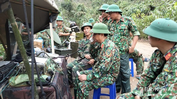 Bảo đảm thông tin liên lạc, truyền hình phục vụ Bộ Quốc phòng chỉ huy, chỉ đạo các lực lượng tham gia tìm kiếm cứu nạn và khắc phục hậu quả do sạt lở đập thủy điện Rào Trăng 3  tại xã Phong Xuân, huyện Phong Điền, tỉnh Thừa Thiên Huế, tháng 10/2020