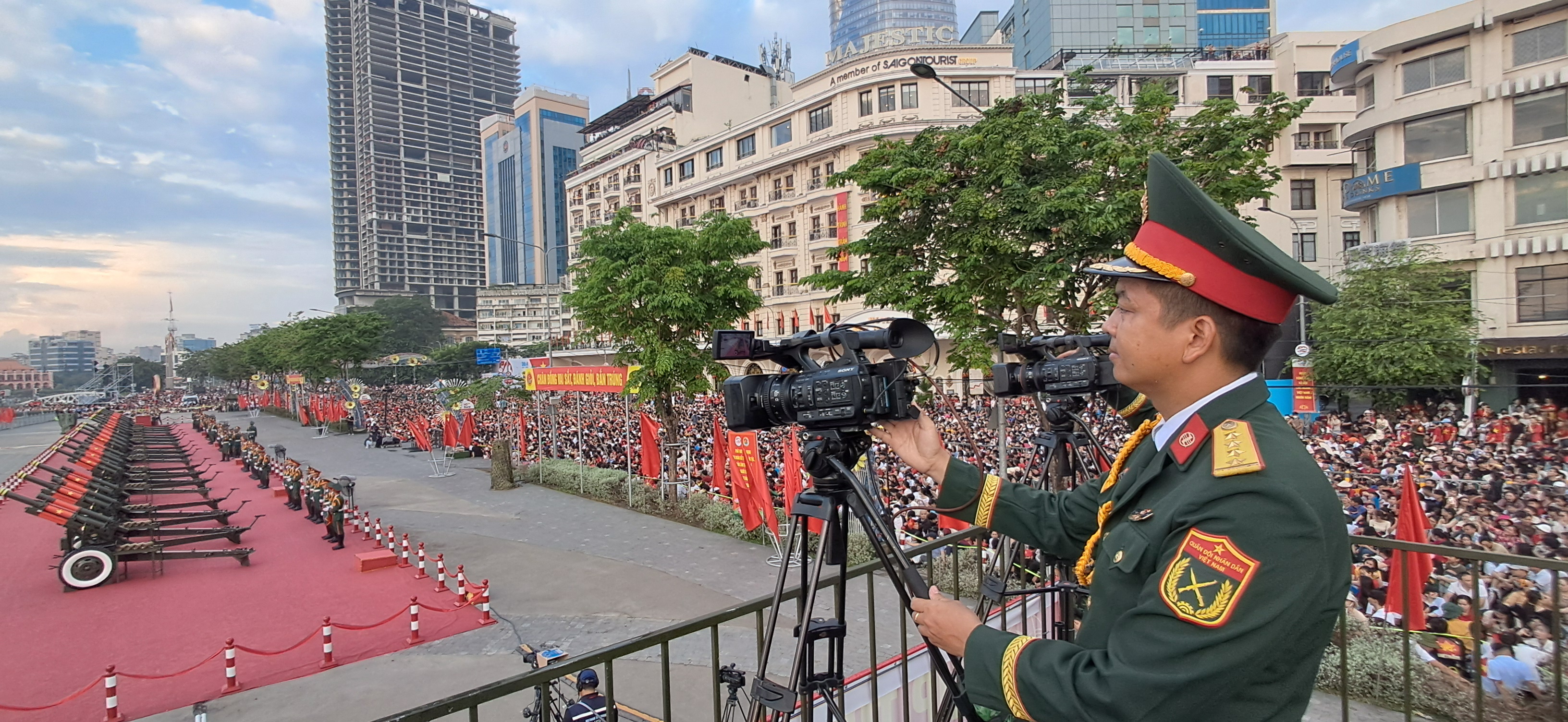 Lữ đoàn 596 bảo đảm thông tin liên lạc, truyền hình phục vụ Lễ kỷ niệm 50 năm Ngày Giải phóng miền Nam, thống nhất đất nước (30/4/1975 - 30/4/2025)