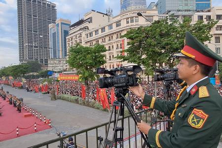 Lữ đoàn 596 bảo đảm thông tin liên lạc, truyền hình phục vụ Lễ kỷ niệm 50 năm Ngày Giải phóng miền Nam, thống nhất đất nước (30/4/1975 - 30/4/2025)