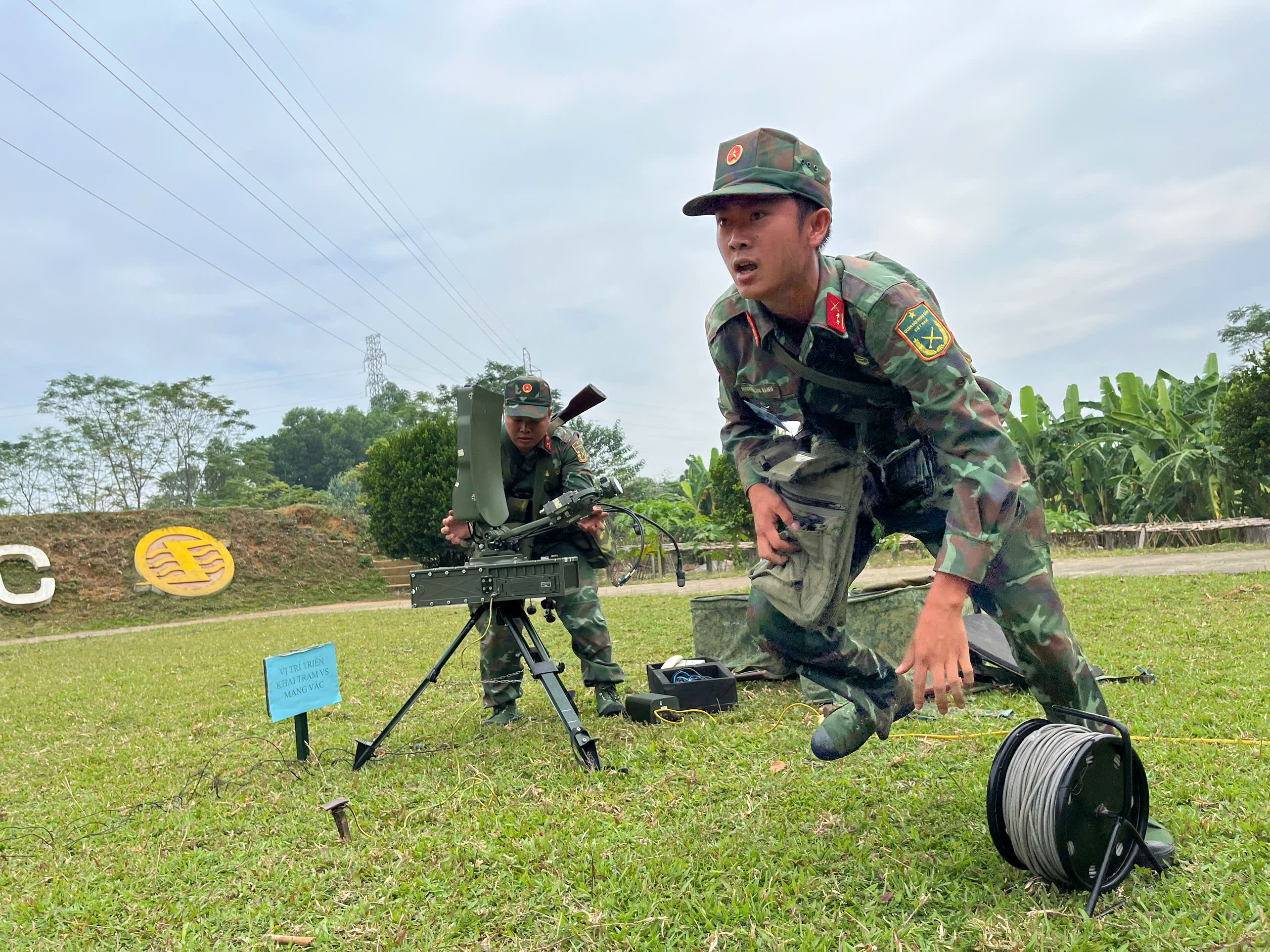 Hội thao Chuyên ngành thông tin năm 2024 tại Lữ đoàn 604