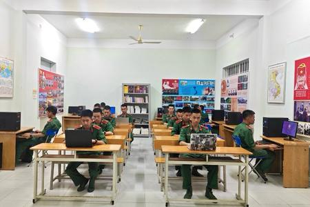 Trường Sĩ quan Thông tin tích cực ứng dụng công nghệ thông tin trong hoạt động phòng Hồ Chí Minh