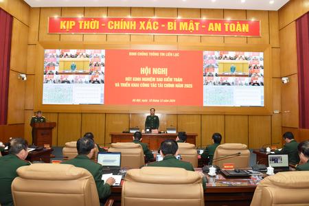 Thiếu tướng Vũ Viết Hoàng, Tư lệnh Binh chủng chủ trì Hội nghị rút kinh nghiệm sau kiểm toán và triển khai công tác tài chính năm 2025