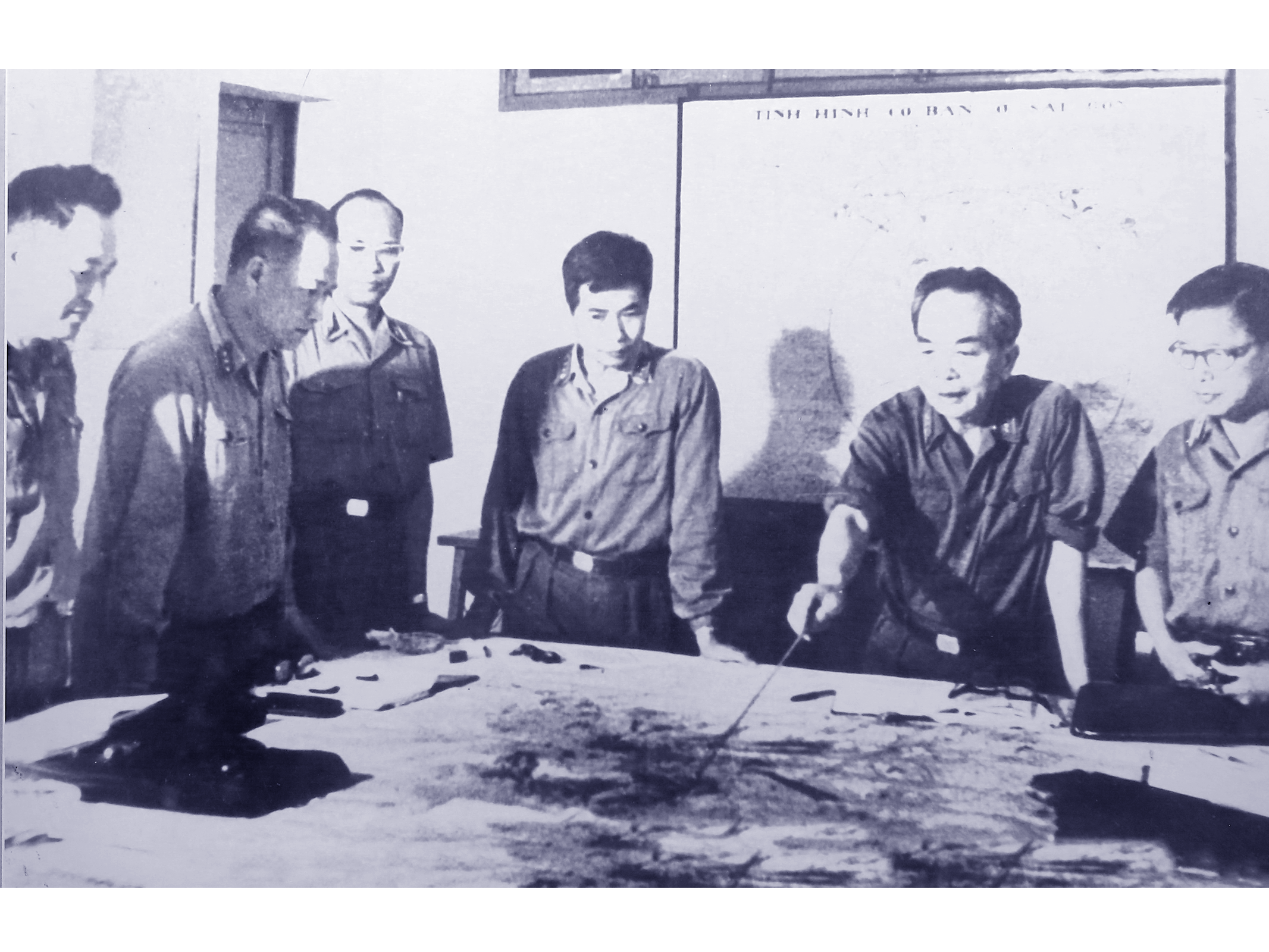 Quân ủy Trung ương hạ quyết tâm thực hiện Nghị quyết của Bộ Chính trị giải phóng miền Nam, năm 1975