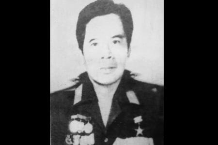 "NGƯỜI ANH HÙNG THÉP" NGUYỄN VĂN THƯƠNG