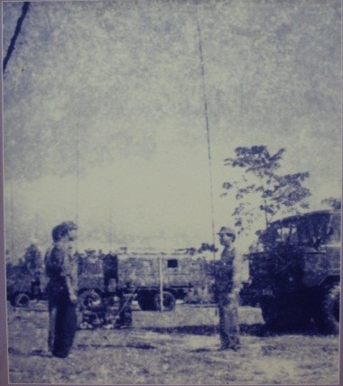 Trung đoàn Thông tin 138, triển khai máy vô tuyến điện tiếp sức phục vụ chiến đấu bảo vệ biên giới phía Bắc, năm 1979