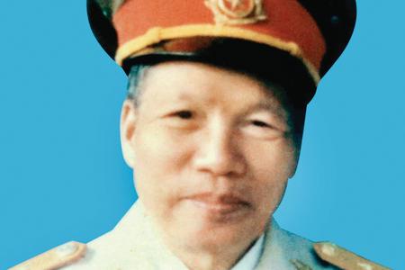 Trung tướng Phan Hoan, Bí thư Đảng ủy, Tư lệnh Quân khu 5 (1988 - 1997)
